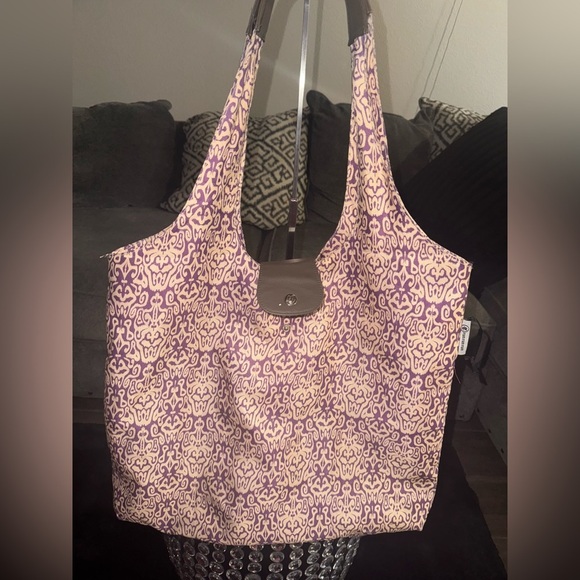 Run run run Malibu Tote - Bellflower Ikat - Picture 12 of 12